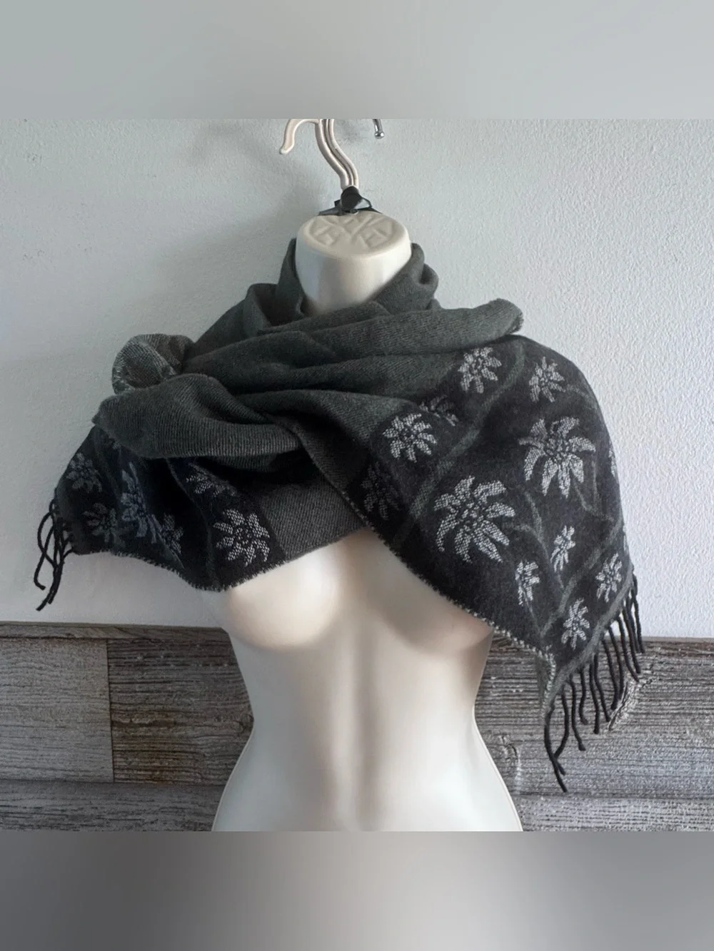 Vintage Austrian Wool Floral Scarf Loden-Plankl Wien Gray and black Fringe